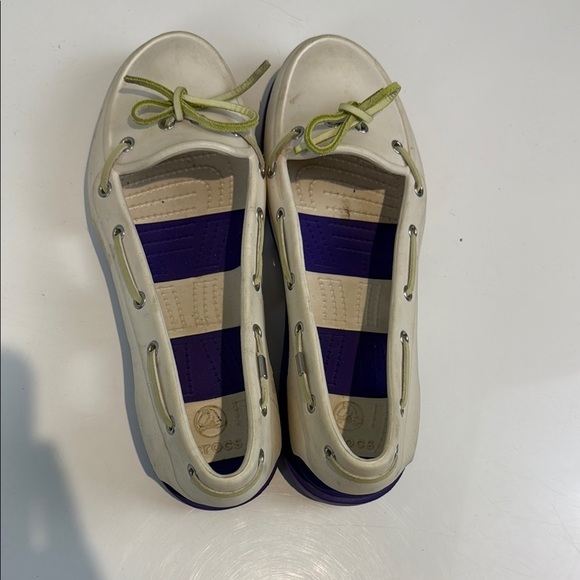CROCS Cream and Purple Flats with Bow Accent - Picture 3 of 7